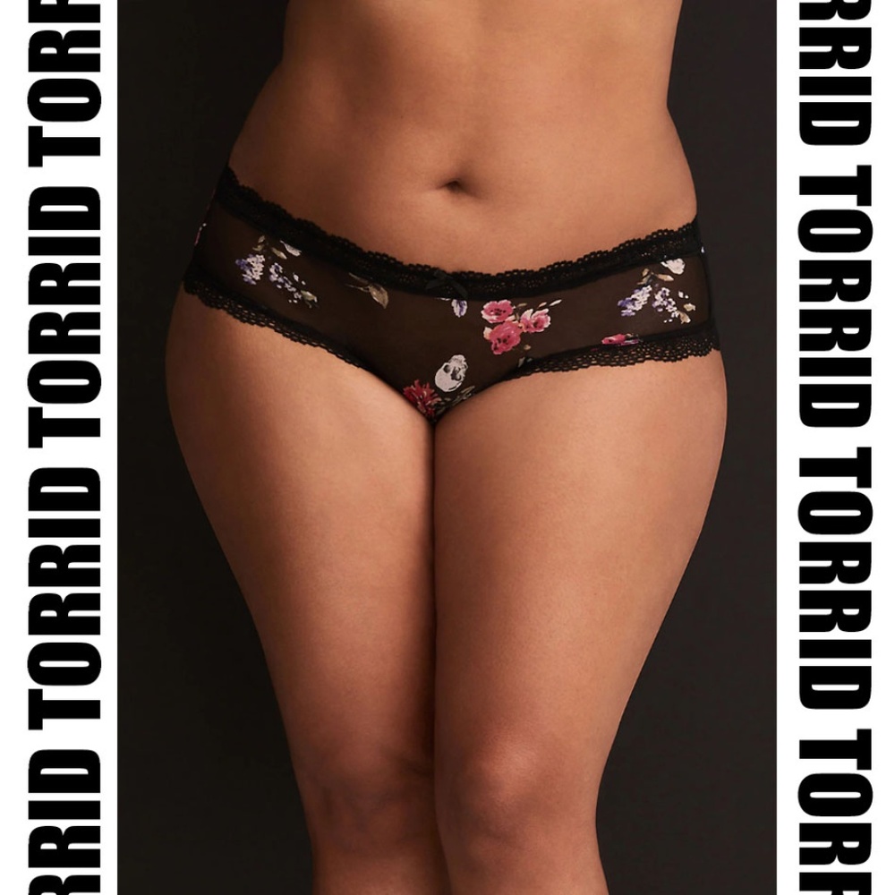 Torrid Black Skull & Roses Mesh Hipster Panty NWT